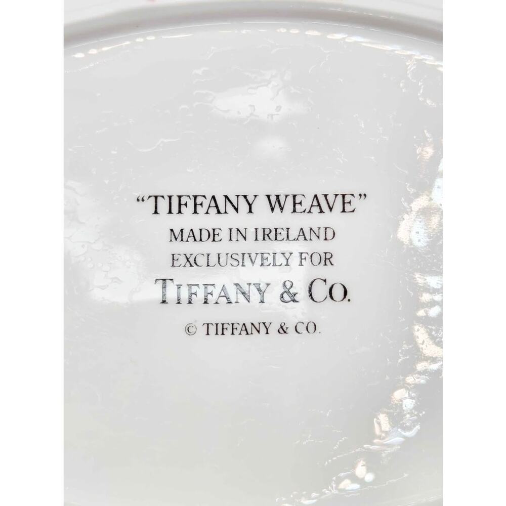 Tiffany & Co "Weave" white oval serving bowl - Made in Ireland - Picture 2 of 5